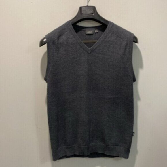 Mexx Gray Fitted sweater Vest - Picture 1 of 14